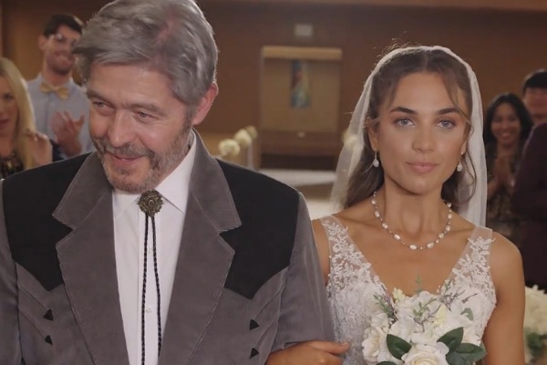 Dominic Crawford and Evelyn Walker's Story