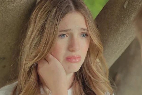 17 Heartbreaks When Love Has No Voice Dailymotion Movie Overview