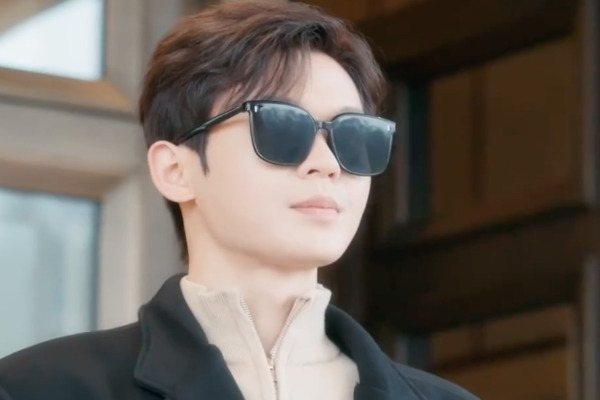 30 Years Frozen 3 Brothers Regret Supporting Actor