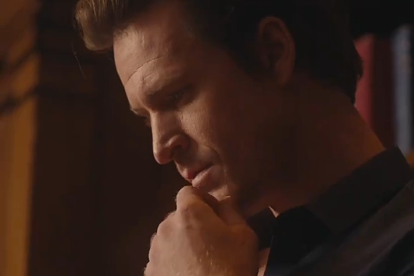 film tolong aku jatuh cinta pada sahabat ayahku