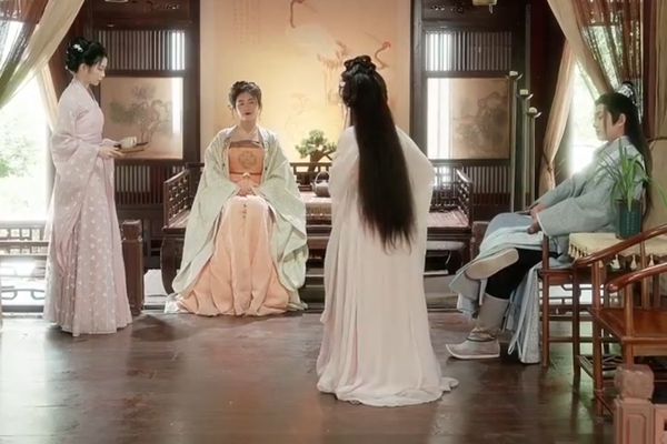 an heiress's rise from exile to Empire movie