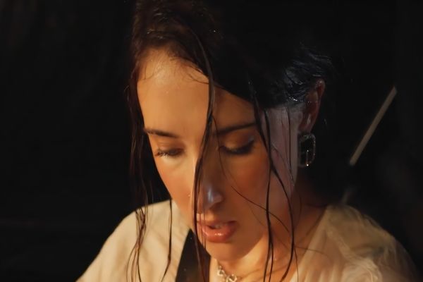 Executive Affair Resigning from Your Love full movies