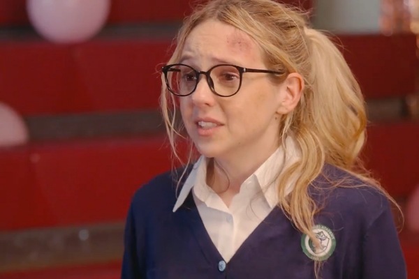 My Three Ungrateful Brothers Come Crawling Back Actress