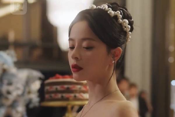 Poison Queen’s Modern Quest Free