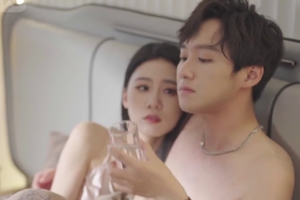 scarlet vengeance to my crush reelshort