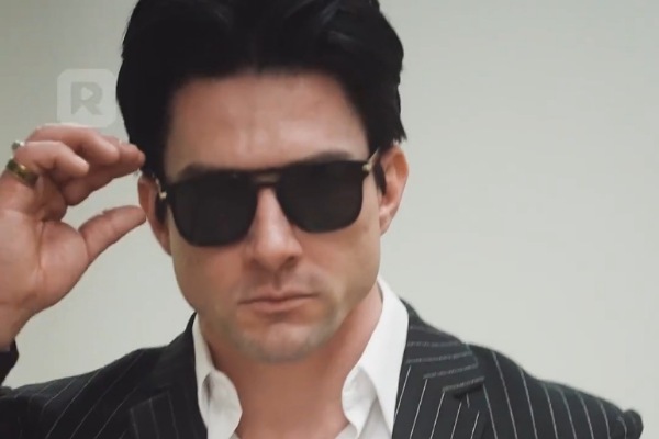 Secret Surrogate to the Mafia King Dailymotion Movie Cast