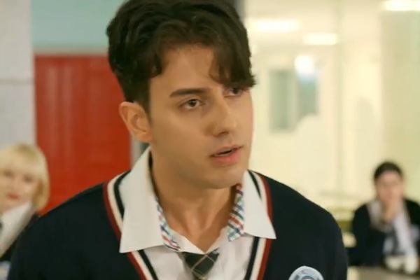 The Lost Daughter's Silent Cry Actor