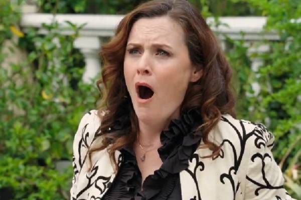 Pregnant by the Golden Billionaire Bachelor episodes