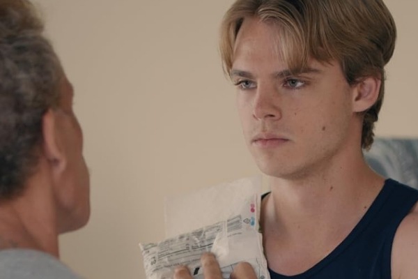 Asher Bradshaw Movie Plot