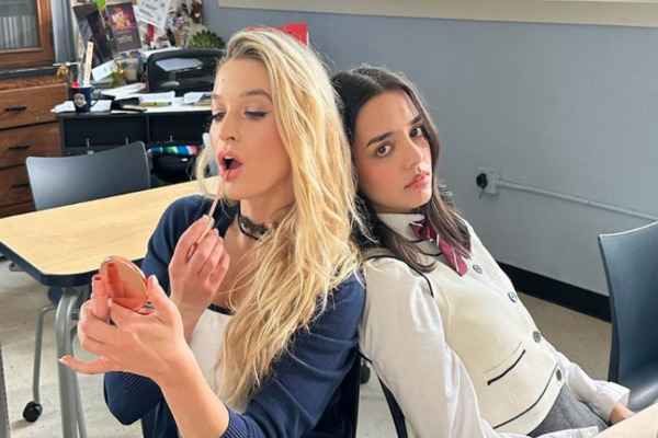 Movies Like Mean Girls Reasons To Watch