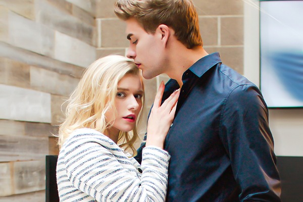 Love Game with the Disabled Boss