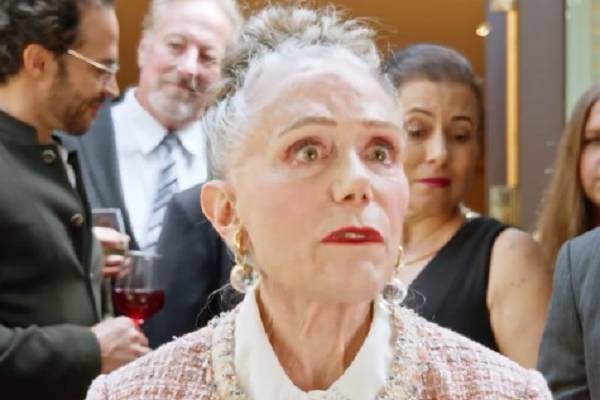 queen mom rules full movie dailymotion