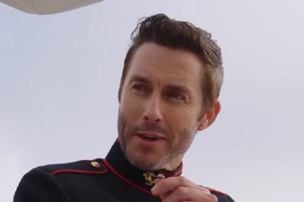 Money Robots and a Happy 4th of July all episodes