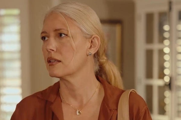 A Billionaire Actually Popped The Question To Her Dailymotion Actress