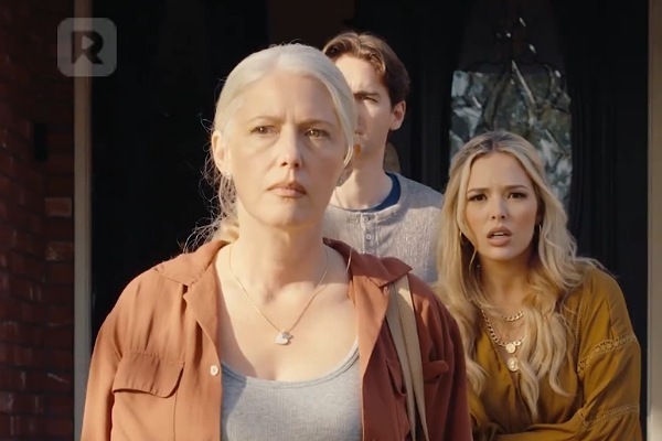 A Billionaire Actually Popped The Question To Her Dailymotion Movie