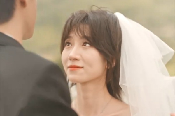 She Faked Amnesia to Test Her Boyfriend Plot