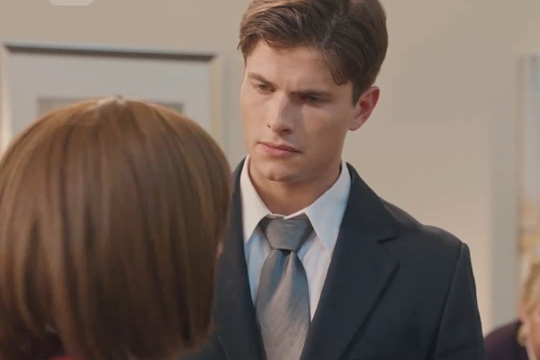 There's No Home for the Broken Hearted Movie Scene