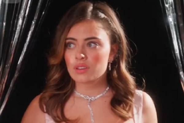 Bella Mraz ReelShort