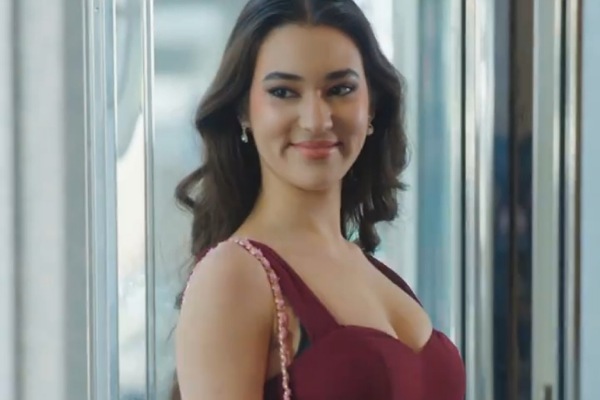 Boss Your Wife’s a Whole Detective Cast