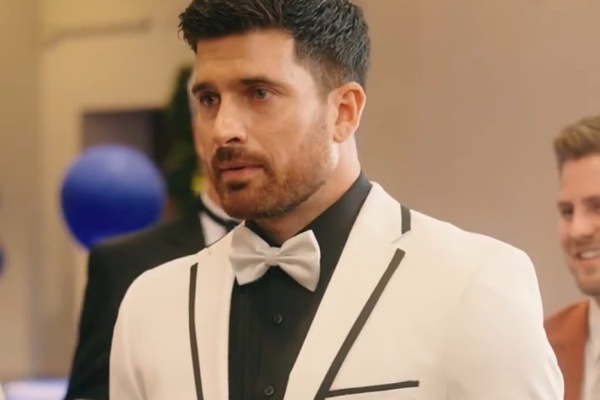 Coaching His Heart Episode