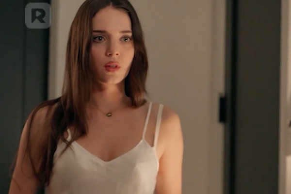 Jennifer Sullivan in Love Under Contract