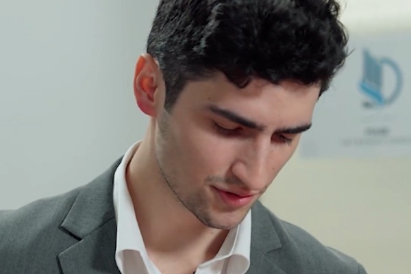 Love Under Contract Actor