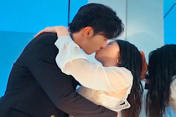 Queen Of Tears Ending Preview