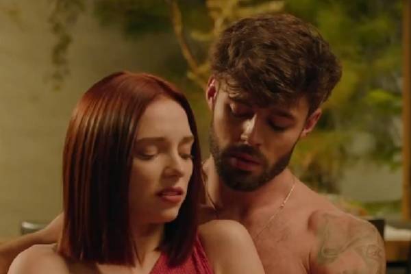 Sophia Grey And Noah Archer