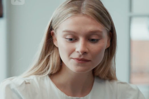 Carrying His Triplets Becoming His Wifey Female Antagonist