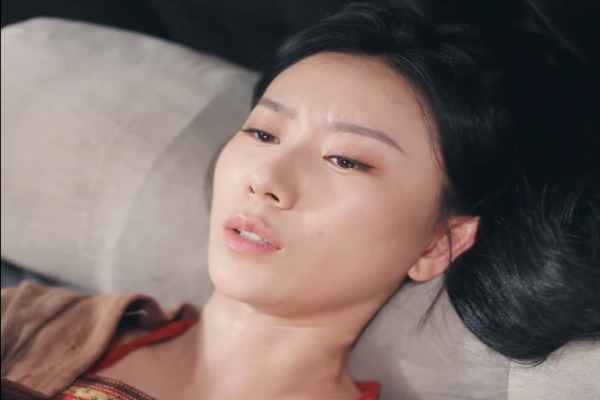 Win Their Hearts Forge Your Fate Female Lead