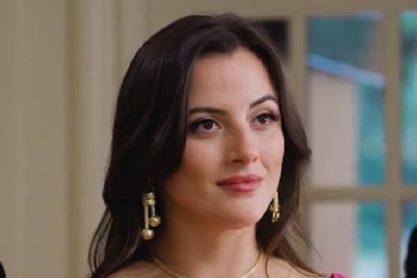 Super Godfather My Ex Begs Me On Her Knees Cast Eden Mariia