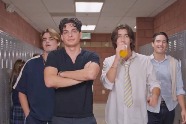 ReelShort Taming My Bullies Vertical Drama