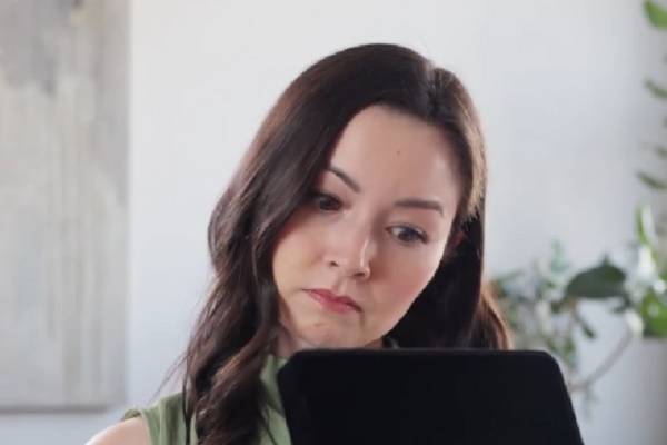 Trapped In The Boss’s Embrace Novel Themes