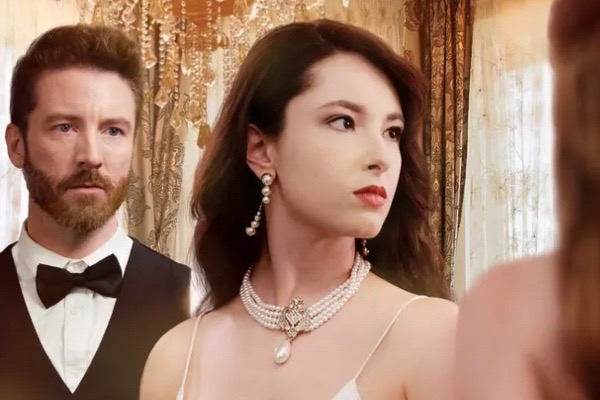 alex pychtin biography