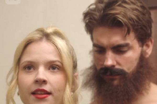 Found A Homeless Billionaire Husband For Christmas