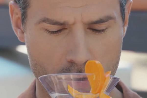 Breaking Mr Laren Dailymotion Plot