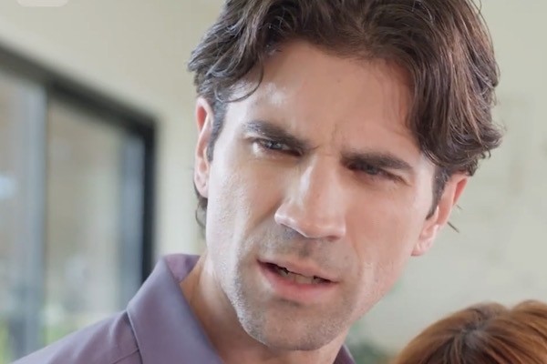 Ex-Husband Roll Out of My Life Actor