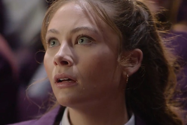 I Hate to Love My British Bad Boy Actress