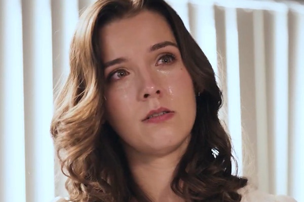 Nicole Brown in Daddy Forgot but Mommy Remembers