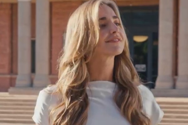 rented a billionaire husband for christmas dailymotion full movie