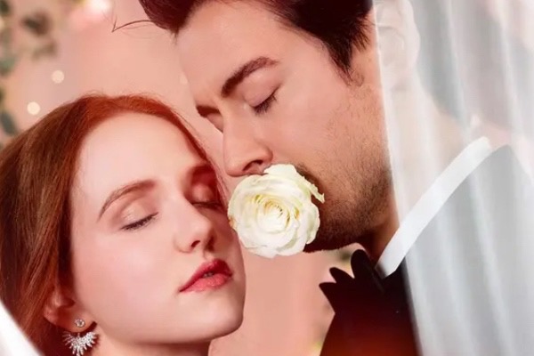 Sarah Moliski in an age gap romance movie