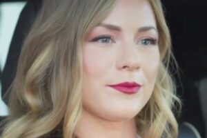 Step Aside, I'm the King of Capital IMDb Movie Guide—Unfolding the