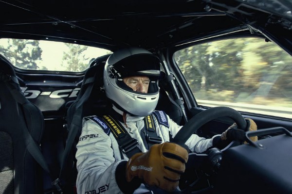 the god of speed the legend returns cast