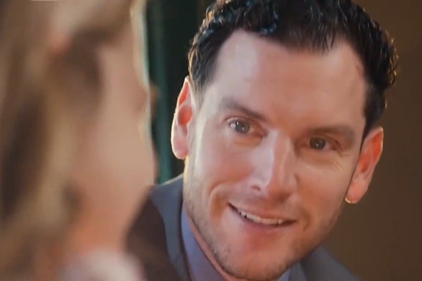 Rented a Billionaire Husband for Christmas Dailymotion Cast