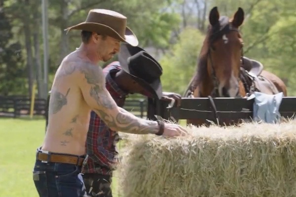 travis deslaurier wife