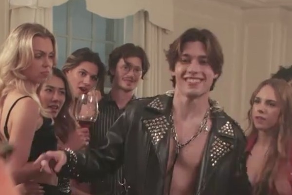 I Hate Him Yet My Heart Beats Only for Him Short Drama