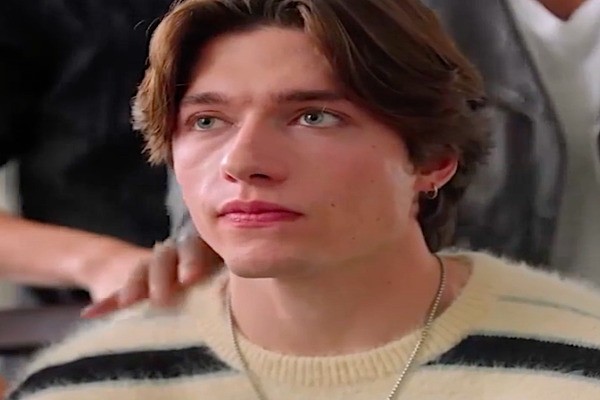 I Hate Him Yet My Heart Beats Only for Him Watch Online