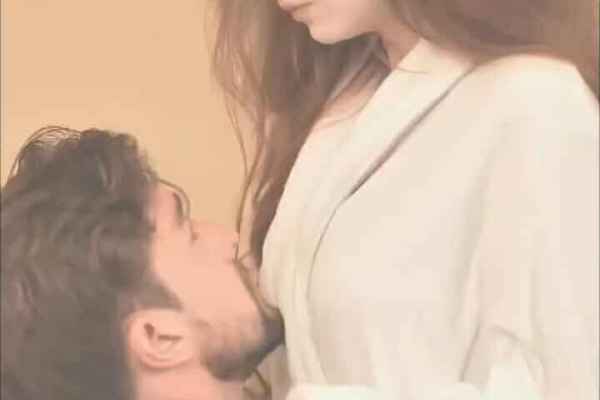 Turns Out Pretty Boy Is A Billionaire Characters