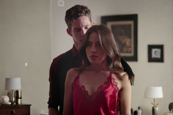 Your Husband Is Mine Cast