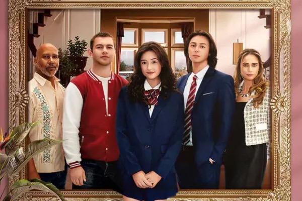 Alyssa Gonzalez as the heiress